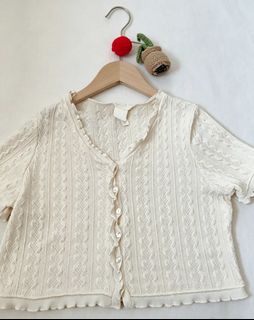 (Category: ) located in . Submitted by cloth.ly (Listing ID 1452724621, Image 1). Description: .
