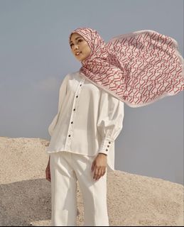 (Category: ) located in . Submitted by ameera87 (Listing ID 1452738622, Image 1). Description: .