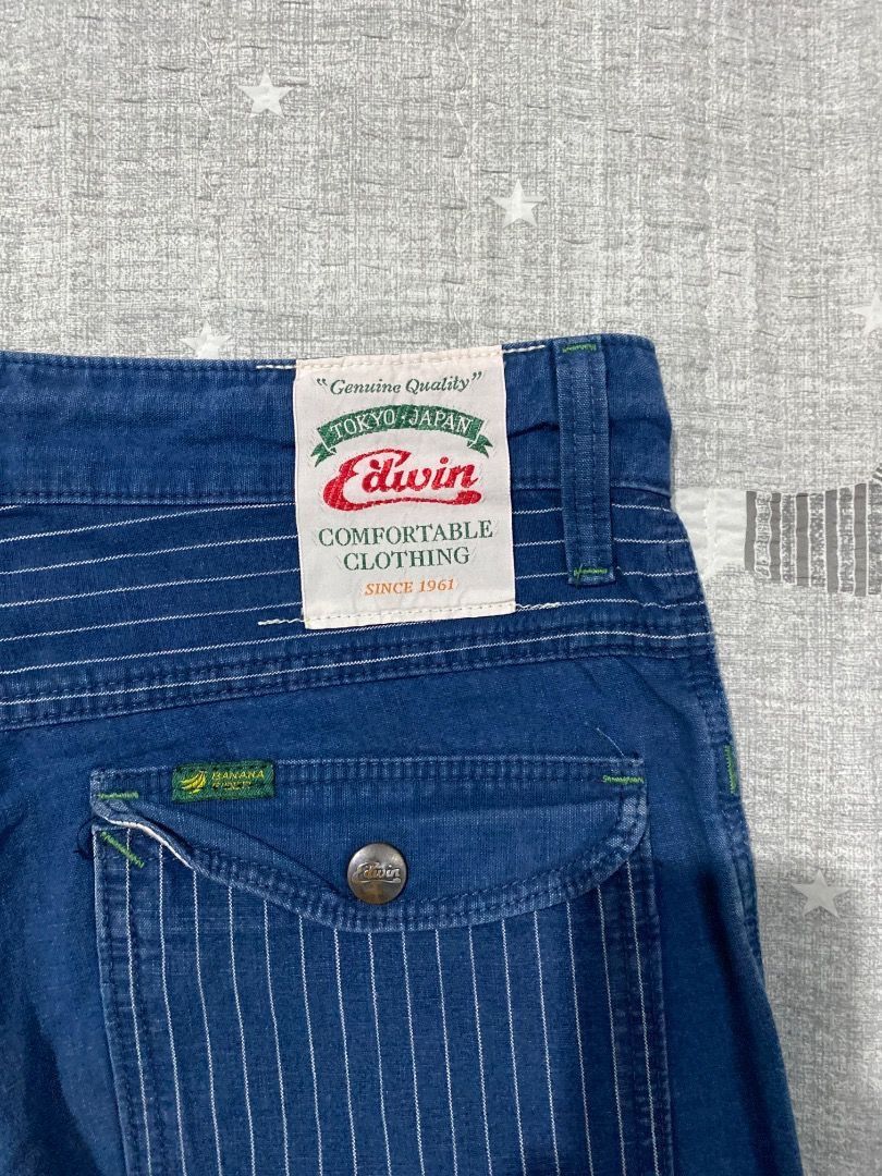 Edwin Japan Blue Indigo Work Pants 28/30 (Category: Jeans) located in Antipolo. Submitted by bentakahitanoano (Listing ID 1452855490, Image 3). Description: Edwin Blue Indigo Tokyo Japan Pants Still in good condition with a rich indigo tone and signature Edwin craftsmanship Size S fits 28–30 waist Color Blue Indigo Waist 15.5 Length 41 Condition Good used condition with normal signs of wear A quality pair of Edwin pants made in Tokyo Japan perfec