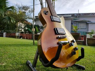 (Category: ) located in . Submitted by deguitarcare (Listing ID 1452783439, Image 1). Description: .