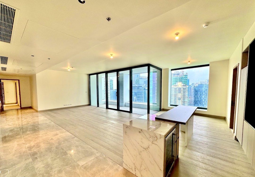 FOR LEASE - 3BR in Aurelia Residences Bgc (Category: Apartments & Condos) located in Manila. Submitted by bon.eric (Listing ID 1452816096, Image 1). Description: FOR LEASE 📍Aurelia Residences Bgc ✔️West Tower ✔️3BR ✔️281 sqm ✔️2 parkings ✔️Semi-furnished ✅Price: ₱380,000/month.
