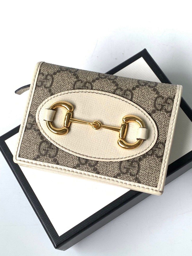 GG Horsebit 1955 card case / compact wallet (Category: Luxury Bags & Wallets) located in Pasig City. Submitted by toryluxebags (Listing ID 1452869046, Image 3). Description: GG Horsebit 1955 card case / compact wallet Small size Good as new condition With receipt, box, card, dustbag 19,500 .