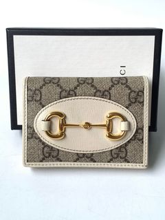 (Category: ) located in . Submitted by toryluxebags (Listing ID 1452869046, Image 1). Description: .