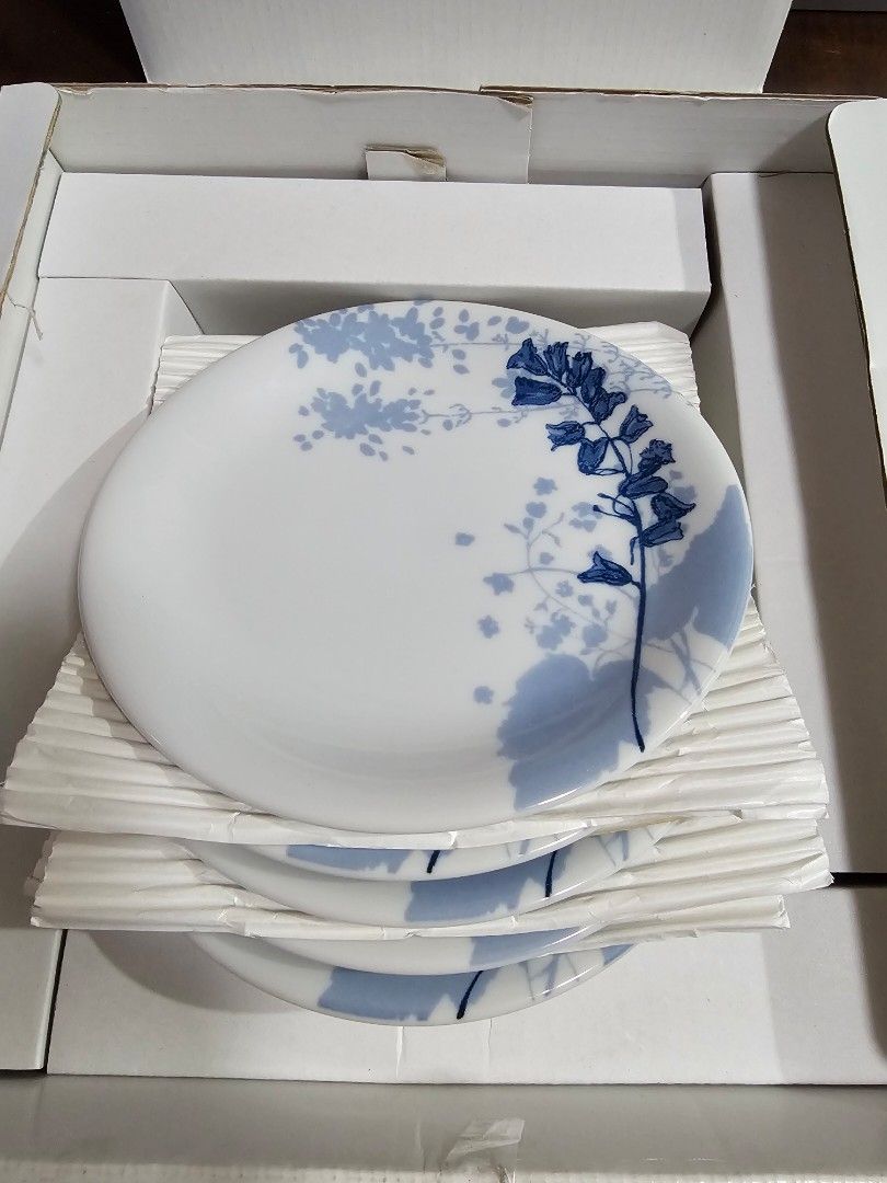GIVENCHY Blue Floral Set - 6 pcs (Category: Dinnerware & Cutlery) located in Quezon City. Submitted by senyoramaria (Listing ID 1452875427, Image 3). Description: GIVENCHY Blue Floral 6 piece - Set 1 pc Serving Plate 9.6 inches in diameter 5 pcs Cake Plates 6.3 inches in diameter Brandnew with box..