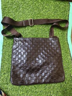 (Category: ) located in . Submitted by luxury.ilo1984 (Listing ID 1452765610, Image 1). Description: .