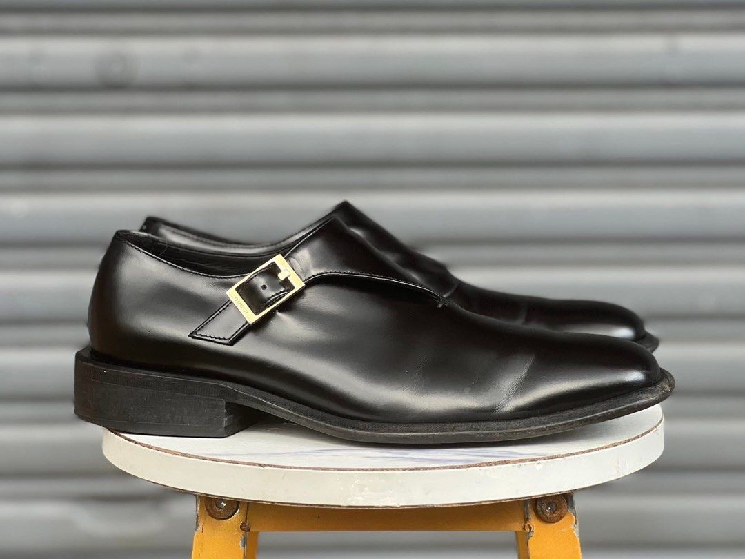 Gucci single monk strap leather shoes (Category: Sneakers & Footwear) located in Pasig City. Submitted by store_4_all_season (Listing ID 1452754983, Image 1). Description: Used / excellent Authentic Size 40 fit upto 8us mens Open for meet ups / cod around metro manila .