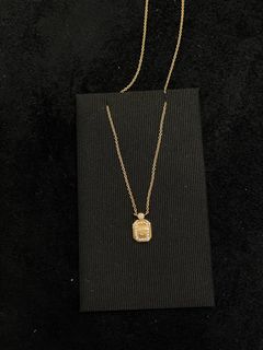 (Category: ) located in . Submitted by ys-luxe.com (Listing ID 1452740680, Image 1). Description: .