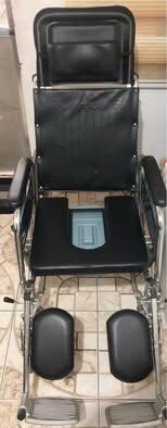 Heavy duty wheelchair (Category: Medical Supplies & Tools) located in Mabalacat. Submitted by adamtroy (Listing ID 1452705613, Image 2). Description: Heavy duty wheelchair Can recline to sleeping position With commode .