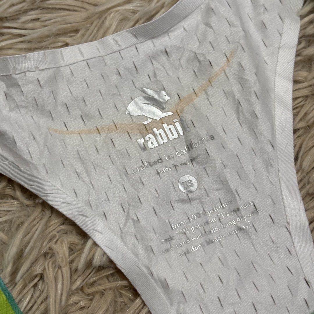 Hoka elite running singlet (Category: Activewear) located in Cavite. Submitted by sportswearaftermarket (Listing ID 1452868511, Image 3). Description: Elite high quality hoka running singlet This is a collaboration with an event of rabbit Minor flaws of pinhole in lower back see pic Kawit cavite location Shipped through lalamove and jnt .