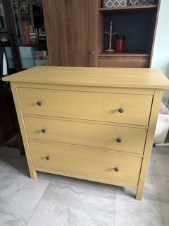 (Category: ) located in . Submitted by vannahs_closet (Listing ID 1452713518, Image 1). Description: .