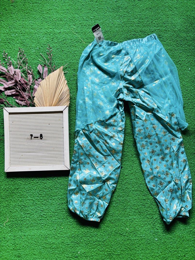 jasmine pants (Category: Babies & Kids Fashion) located in San Mateo. Submitted by ariakid47 (Listing ID 1452854385, Image 1). Description: .