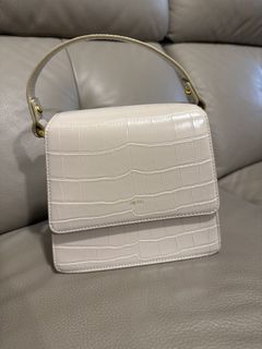 （分類：）位於 。 由 islkiki 提交（商品編號 1452847718，圖片 1）。簡介： 。