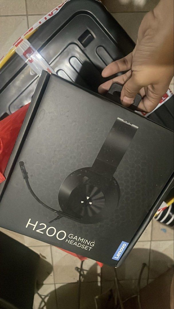 Lenovo legion hesdset h200 gaming (Category: Headphones & Headsets) located in Rizal. Submitted by triplejlaptop (Listing ID 1452872830, Image 1). Description: Lenovo legion headset h200 gaming 4pc stock 1k each fixed price.