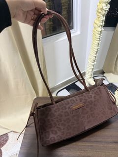 (Category: ) located in . Submitted by patehah00 (Listing ID 1452831647, Image 1). Description: .