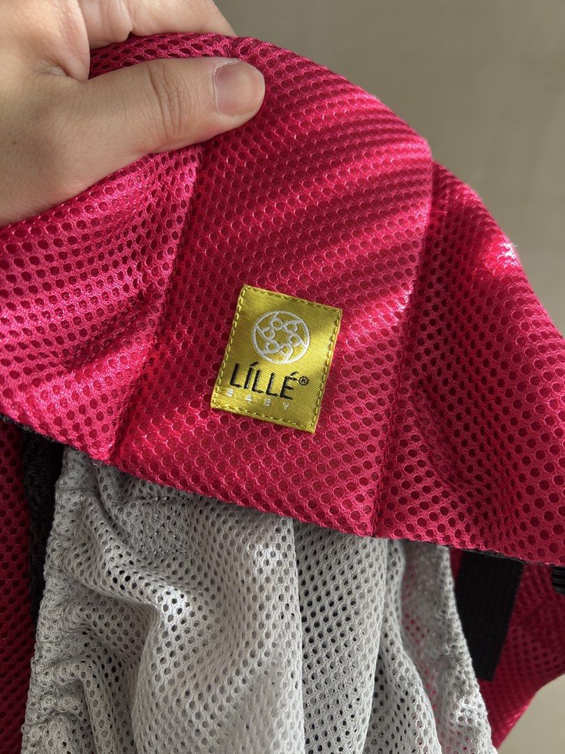 Lille Baby Carrier (Category: Carriers & Slings) located in Malabon City. Submitted by jimmmys.stuff (Listing ID 1452699687, Image 3). Description: Lille Baby Carrier - barely used -Selling for P3,000 (Bought before for P7,999) - with box .