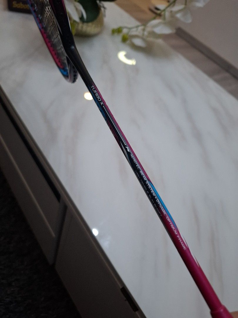 Lining Racket (Category: Racket & Ball Sports) located in Singapore. Submitted by tims_property (Listing ID 1452808970, Image 4). Description: Lining Turbo X 80ii. Strung with BG66 Ultimax @ 26lbs. 3U balanced (but i think slightly head heavy). Very very minimal scratch. welcomed to inspect before dealing. Will throw you 1 racket cover and 1 new grip..