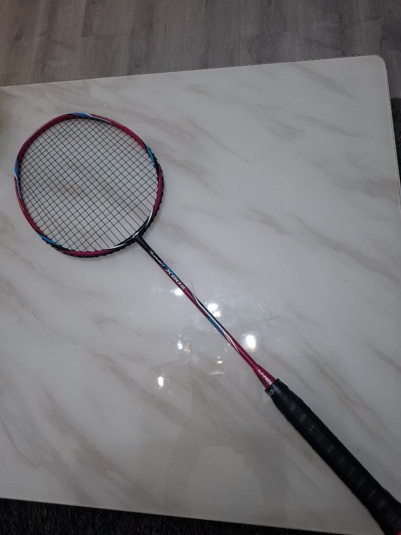 Lining Racket (Category: Racket & Ball Sports) located in Singapore. Submitted by tims_property (Listing ID 1452808970, Image 3). Description: Lining Turbo X 80ii. Strung with BG66 Ultimax @ 26lbs. 3U balanced (but i think slightly head heavy). Very very minimal scratch. welcomed to inspect before dealing. Will throw you 1 racket cover and 1 new grip..