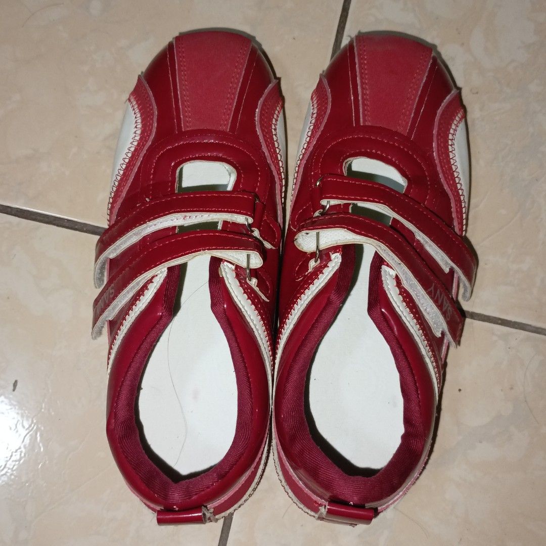 Lovito SANY Red and Silver Velcro Shoes Bundle (Category: Sneakers) located in Batangas. Submitted by forkeepsxo_ (Listing ID 1452726374, Image 2). Description: •fits size 35-36 •both used but in good condition •take bundle for 500 •red and silver •will give freebies to sure buyers rfs decluttering, need funds MOD via J&T courier MOP via Gcash .