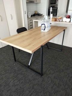 (Category: ) located in . Submitted by priceworthfurniture (Listing ID 1452701527, Image 1). Description: .