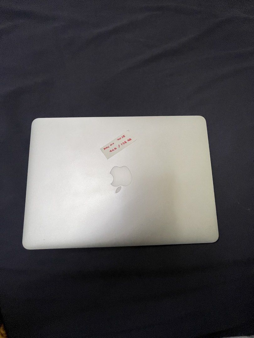 macbook air i5 2015 (Category: Laptops & Notebooks) located in Manila. Submitted by hometechieonlineshop (Listing ID 1452712259, Image 2). Description: macbook air i5 2015 4gb ram 128gb ssd 13inch good battery microsoft office installed with charger .