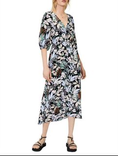 (Category: ) located in . Submitted by ajistore (Listing ID 1452698592, Image 1). Description: .