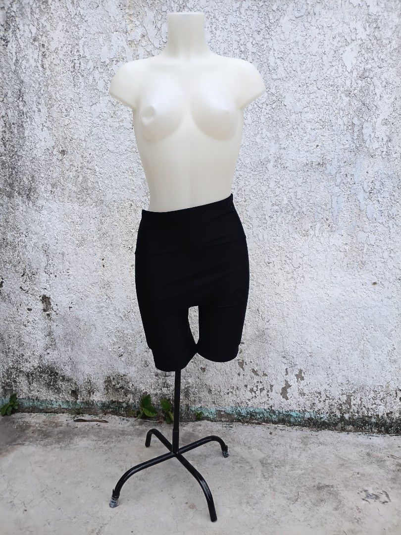 Mannequin Torso Display Form with Stand and Black Top (Category: Other Home Decor) located in Manila. Submitted by things4grabs (Listing ID 1452801407, Image 3). Description: - White plastic mannequin torso - Black fabric-covered top - Sturdy black metal cross base stand - Ideal for showcasing clothing and accessories issue po mejo madumi ung color black pero washable naman ung parang cover nya kayo na lang ang maglinis and mag ayos pick up only 