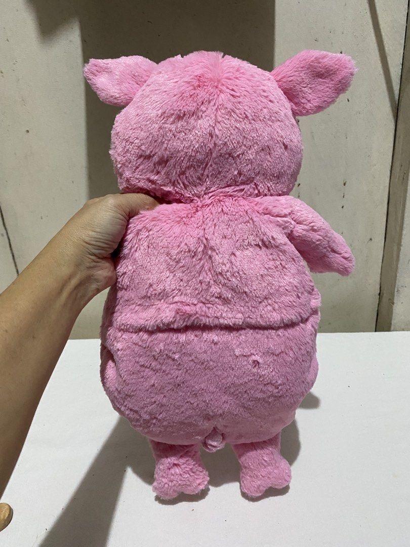 Marks & Spencer Percy Pig Hot Water Bottle (Category: Medical Supplies & Tools) located in Manila. Submitted by resi.diaz (Listing ID 1452791530, Image 3). Description: .