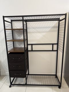 (Category: ) located in . Submitted by min.tea (Listing ID 1452821911, Image 1). Description: .
