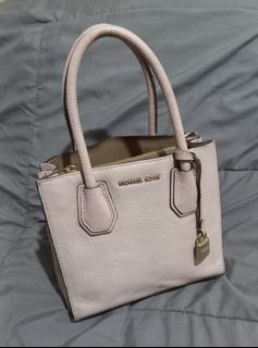(Kategori: ) berada di . Dikirim oleh bag.second (ID iklan 1452858747, Gambar 1). Deskripsi: .
