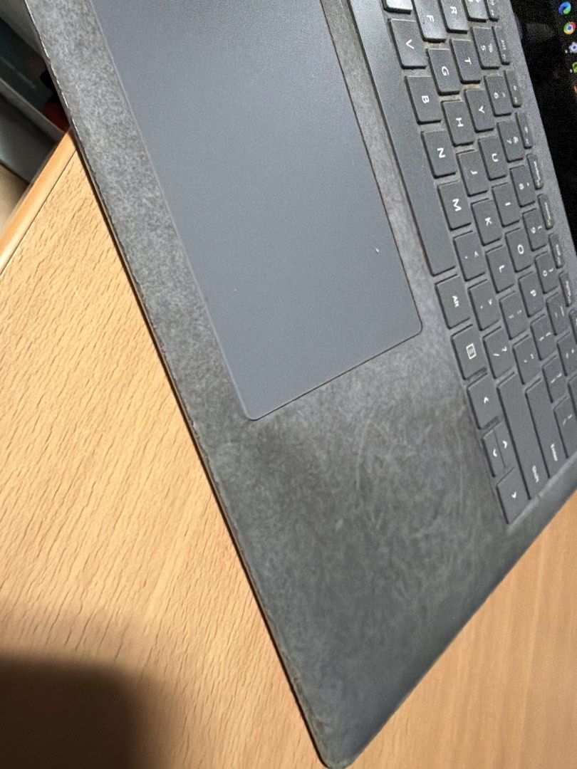 Microsoft Surface Laptop (Category: Laptops & Notebooks) located in Singapore. Submitted by darkkknighttt (Listing ID 1451384513, Image 3). Description: - Silver Microsoft Surface laptop - Ideal for work or school - Bright and clear screen - Clean keyboard (C key replaced) - Ready for a new owner.