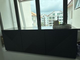 (Category: ) located in . Submitted by sanazy (Listing ID 1452753526, Image 1). Description: .