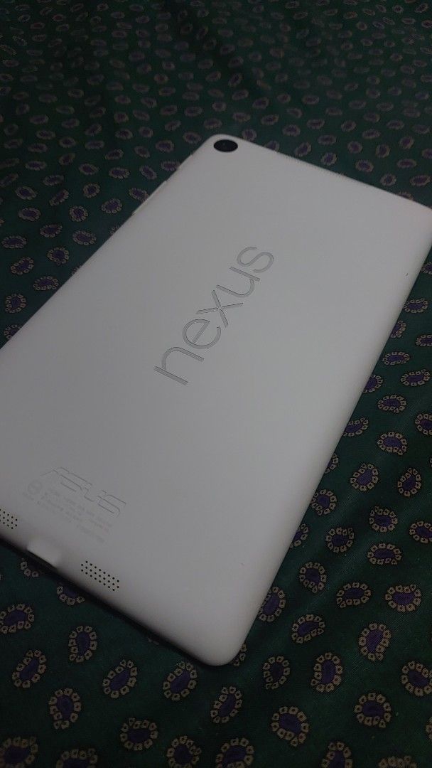 Nexus Tablet cheap tablet cheap ipad (Category: Android) located in Manila. Submitted by karikkusu (Listing ID 1452825653, Image 1). Description: - White Nexus tablet - Screen is black - Text and symbols on the back - Speakers located at the bottom - Suitable for browsing and apps.