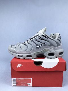(Category: ) located in . Submitted by khai.uasneakers (Listing ID 1452848215, Image 1). Description: .