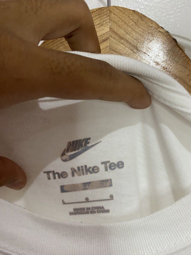 Nike Tee T-Shirt White Pixelated Logo Size L (Category: Tshirts & Polo Shirts ) located in Manila. Submitted by giandaduya72151 (Listing ID 1452738049, Image 3). Description: SIZE LARGE FIT 22x27.5 EXCELLENT CONDITION.