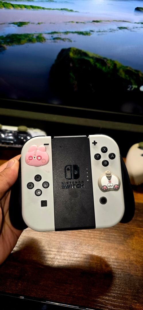 Nintendo Switch OLED White | Complete with Box | Like New (Category: Nintendo) located in Bayambang. Submitted by daaneee (Listing ID 1452861533, Image 2). Description: Nintendo Switch OLED Model (White) Selling my Nintendo Switch OLED in excellent condition. I rarely have time to play anymore, so I've decided to let it go. Condition • Like New • 100% Working • Adult-owned • Well maintained • No hidden issues • Rarely used Inclusions • Nintendo S