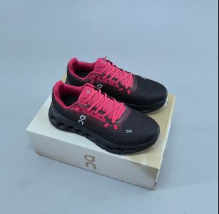 (Category: ) located in . Submitted by khai.uasneakers (Listing ID 1452816798, Image 1). Description: .