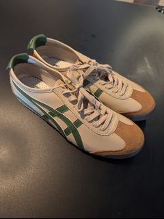 (Category: ) located in . Submitted by kickspicks (Listing ID 1452723614, Image 1). Description: .