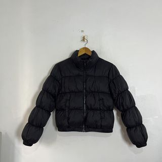 (Category: ) located in . Submitted by winterjacket.ph (Listing ID 1452733707, Image 1). Description: .