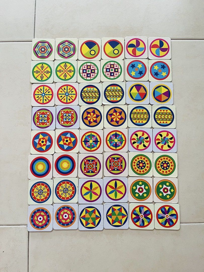Pattern Memory Puzzle (Category: Board Games & Puzzles) located in Singapore. Submitted by 4kidsfamily (Listing ID 1452716528, Image 3). Description: Meet at MRT Station or my convenience place.