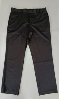 (Category: ) located in . Submitted by aydenthriftwear (Listing ID 1452737206, Image 1). Description: .