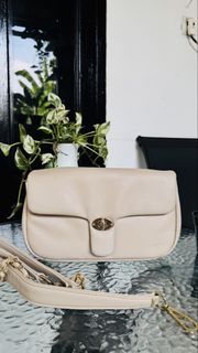 (Kategori: ) berada di . Dikirim oleh adinsapreloved (ID iklan 1452765528, Gambar 1). Deskripsi: .