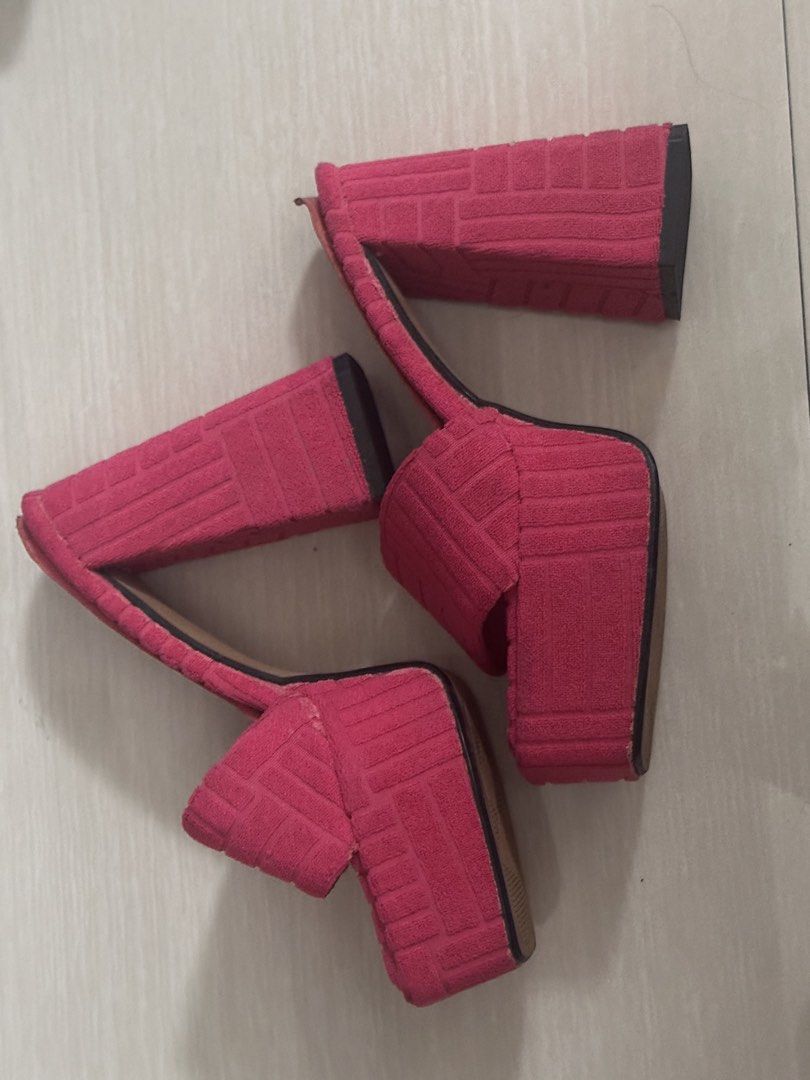 Pink Terry Cloth Platform Block Heels (Category: Heels) located in Pasay City. Submitted by a.daneee (Listing ID 1452844713, Image 1). Description: - Bright pink terry cloth material - Chunky platform heel - Square toe design - Easy slip-on mule style - Makes a statement! issue in pic.