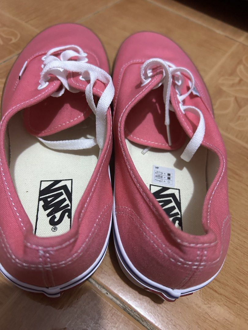 Vans (Category: Sneakers) located in Santa Maria. Submitted by teebag7558 (Listing ID 1452844944, Image 2). Description: - Classic pink Vans Authentic sneakers - Gum sole for a retro look - White laces and white stitching - Vans logo on heel tab and insole - Made in Vietnam - Size: 9 Women's.