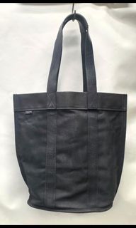 （分類：）位於 。 由 sypcaptian 提交（商品編號 1452733880，圖片 1）。簡介： 。