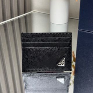 （分類：）位於 。 由 caytonpala 提交（商品編號 1452724207，圖片 1）。簡介： 。