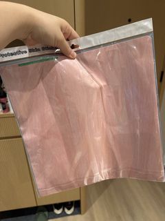 （分類：）位於 。 由 cloudatlas12 提交（商品編號 1452838103，圖片 1）。簡介： 。