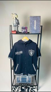 (Category: ) located in . Submitted by curio-studio (Listing ID 1452787276, Image 1). Description: .