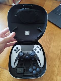 (Category: ) located in . Submitted by GamerForLife123 (Listing ID 1452715012, Image 1). Description: .