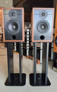 (Category: ) located in . Submitted by vinylmusic (Listing ID 1452839920, Image 1). Description: .