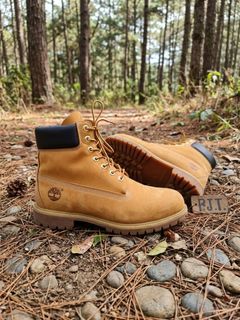 (Category: ) located in . Submitted by rjtbootshop2600 (Listing ID 1452769167, Image 1). Description: .